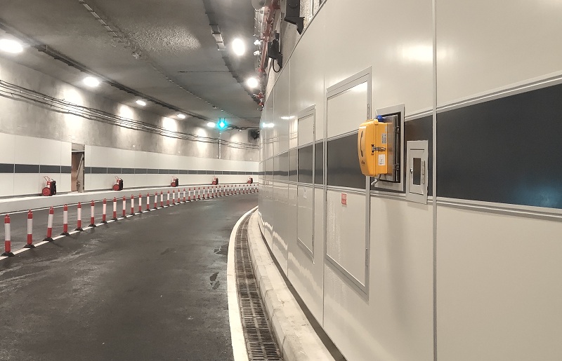 emergency telephone system tunnel